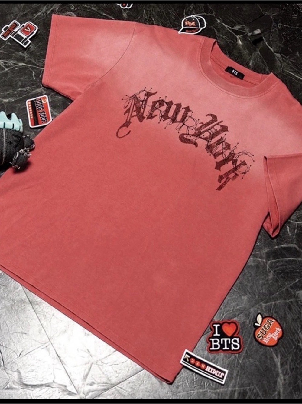 BTS ARIRANG Tour NYC Pop-up Exclusive Shirt (RED) - Large